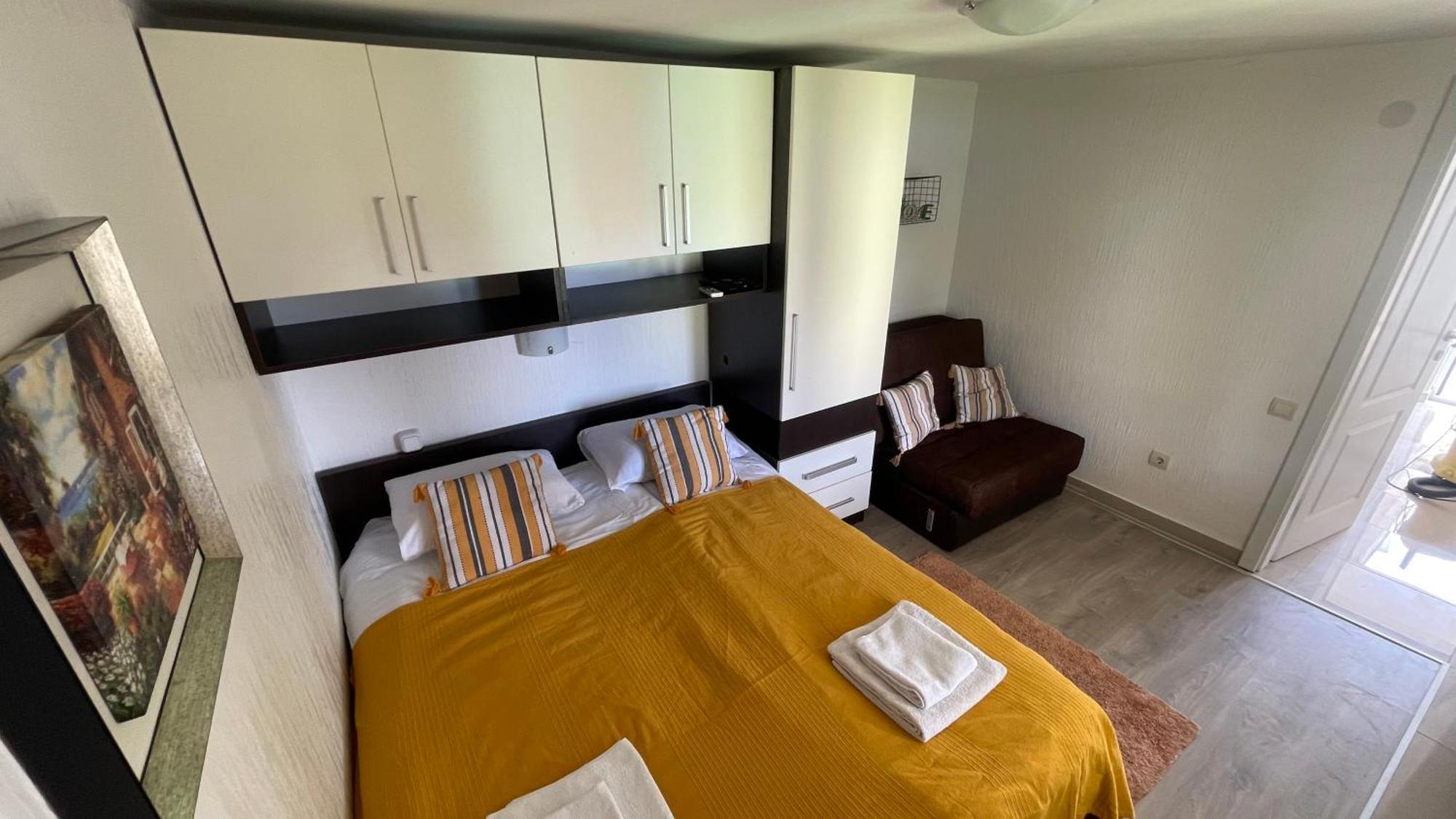 Family House With Pool & Sea View Aparthotel Биела Екстериор снимка