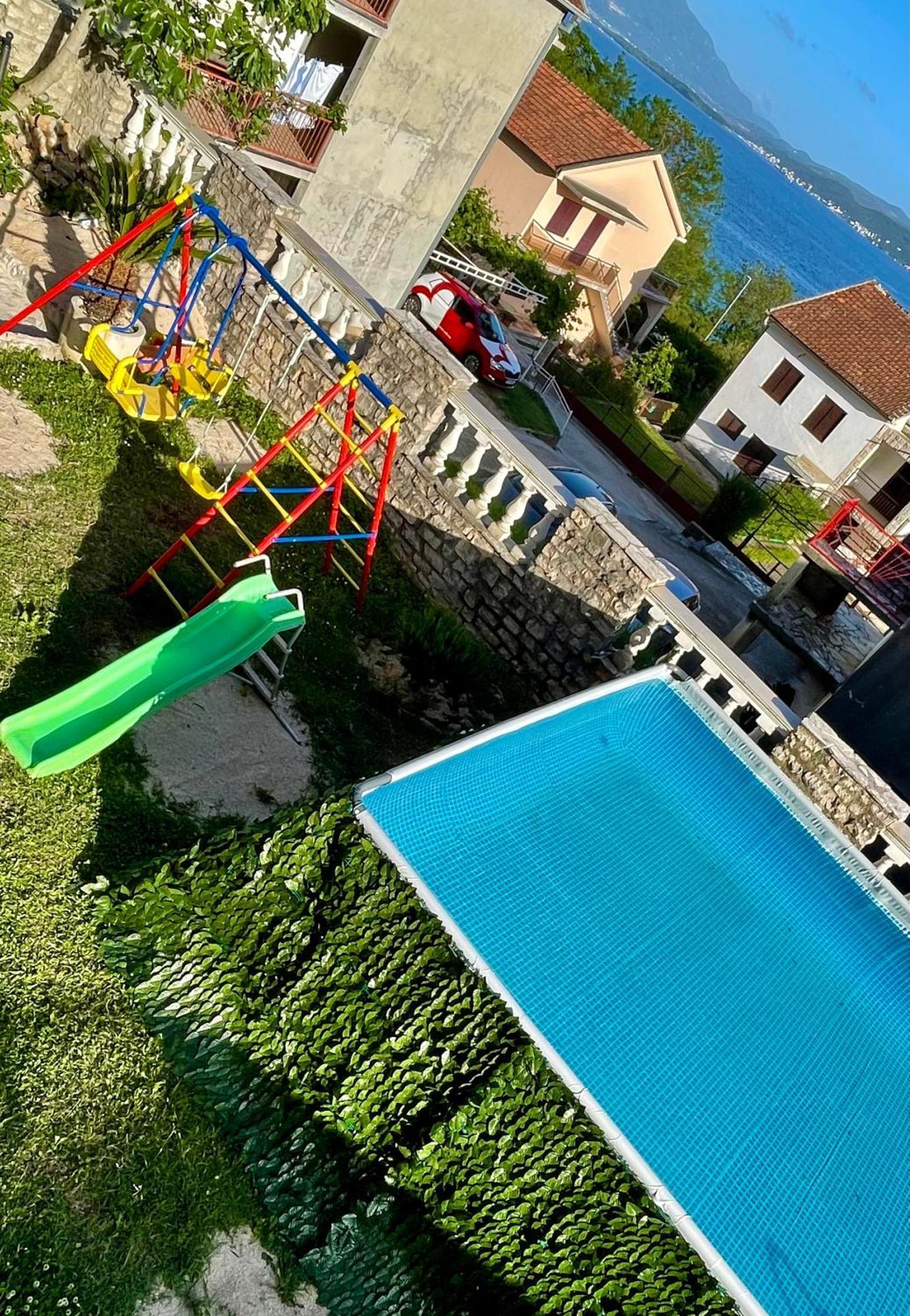 Family House With Pool & Sea View Aparthotel Биела Екстериор снимка