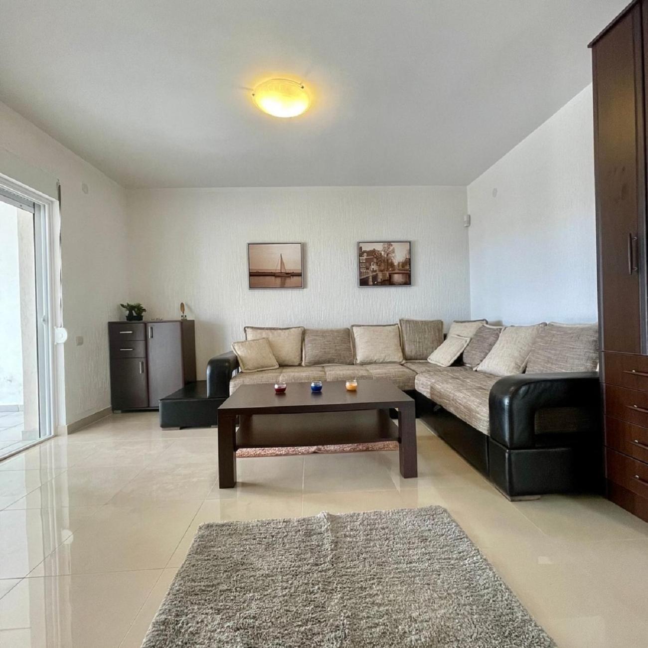 Family House With Pool & Sea View Aparthotel Биела Екстериор снимка
