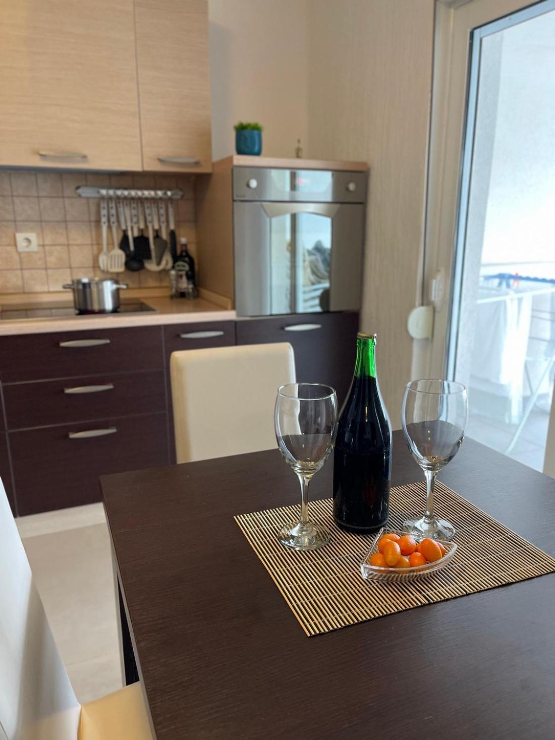 Family House With Pool & Sea View Aparthotel Биела Екстериор снимка