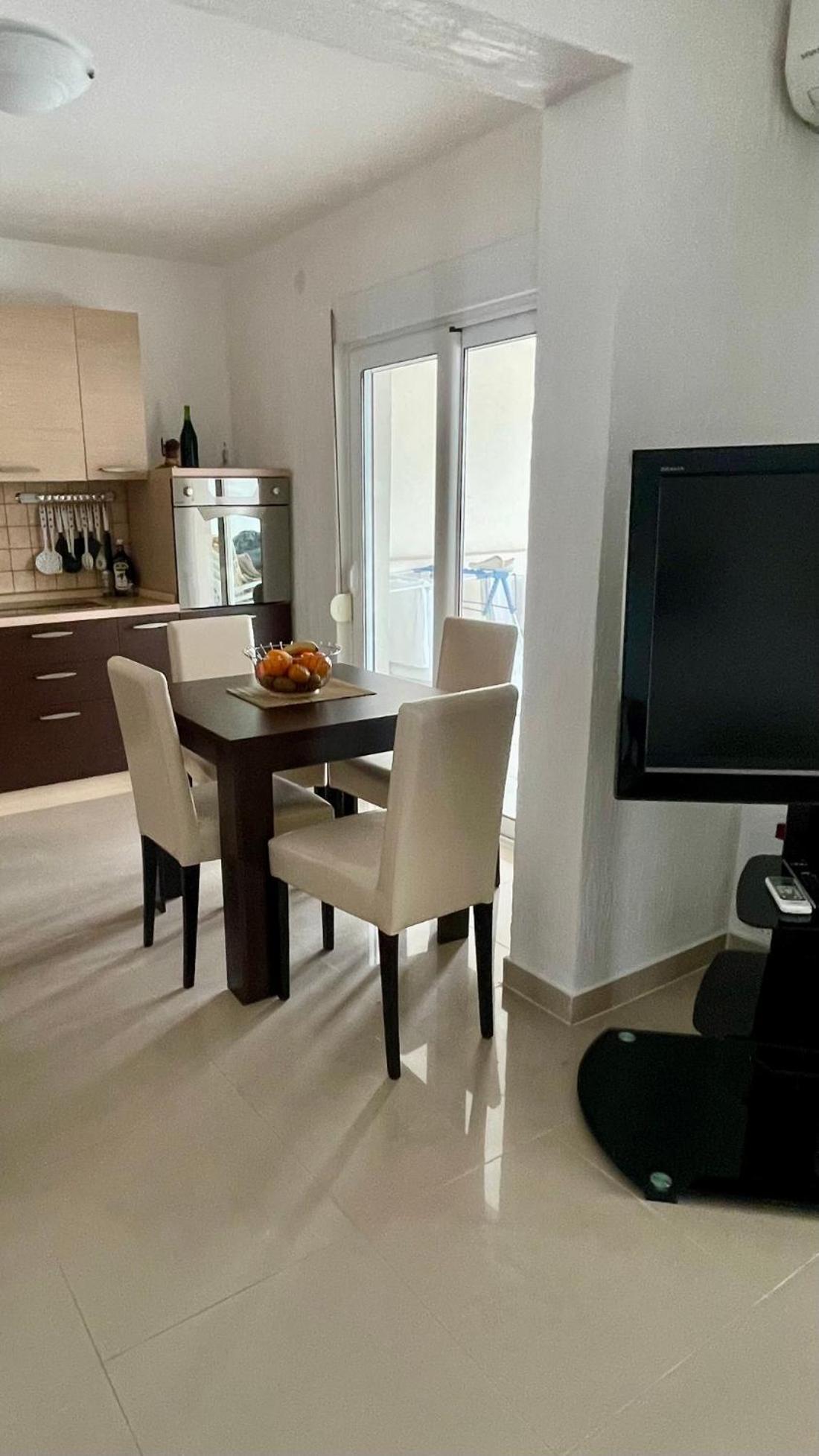 Family House With Pool & Sea View Aparthotel Биела Екстериор снимка