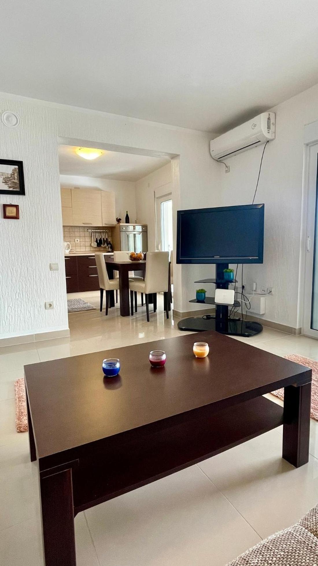 Family House With Pool & Sea View Aparthotel Биела Екстериор снимка